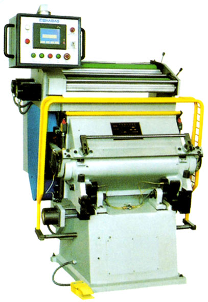 M&aacute;quina de Corte e Vinco PolyVinco 750